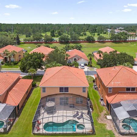Large Spacious Home W Private Pool & Hot Tub Davenport Extérieur photo